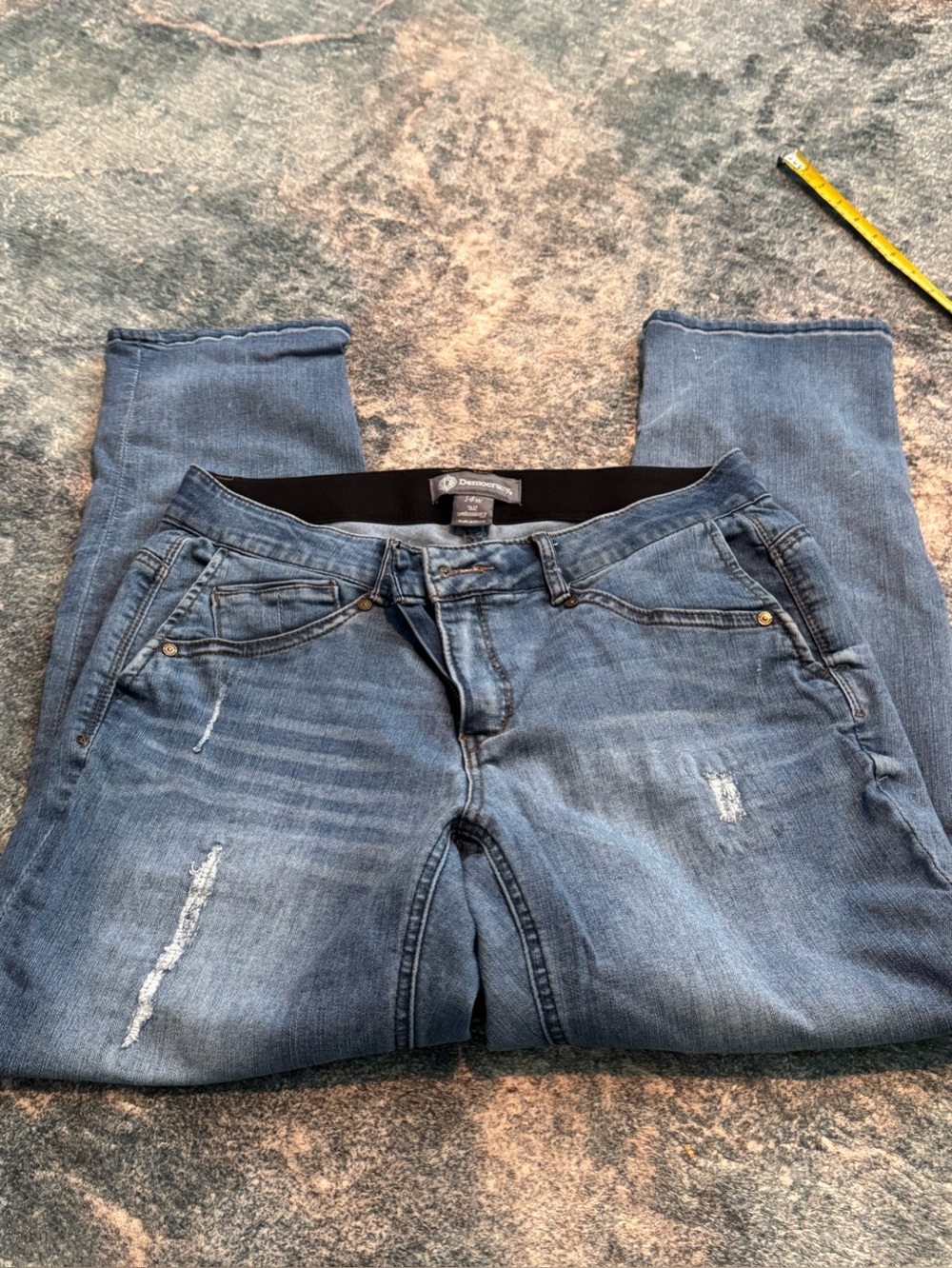 Democracy Medium Blue Distressed Women's Jeggings